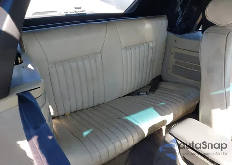 1988 Ford Mustang Lx z USA, uszkodzony, nr VIN 1FABP44E7JF282630